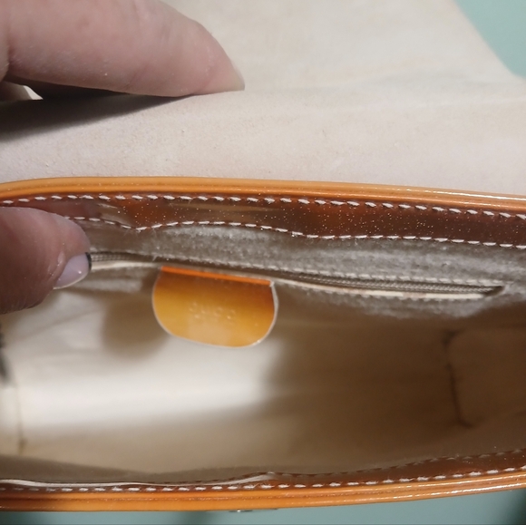 GUCCI Vintage Shoulder Bag - Picture 13 of 16